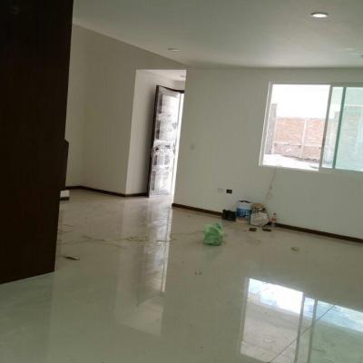 PARQUE CAPELLANIA | 7275 Bienes Raíces