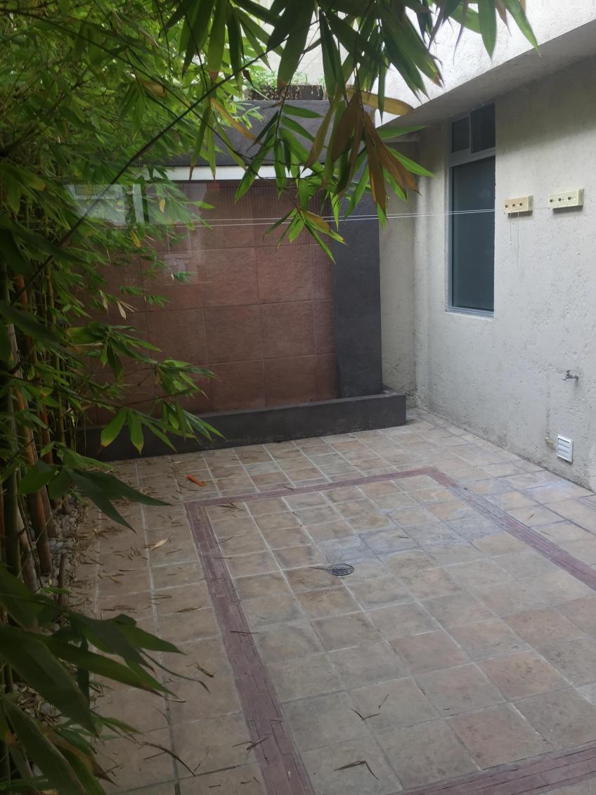 Casa en Venta,  VENTA EN BARREAL + | Se encuentra ubicado en Camino real de los cipreces, Puebla | Vendo y Rento