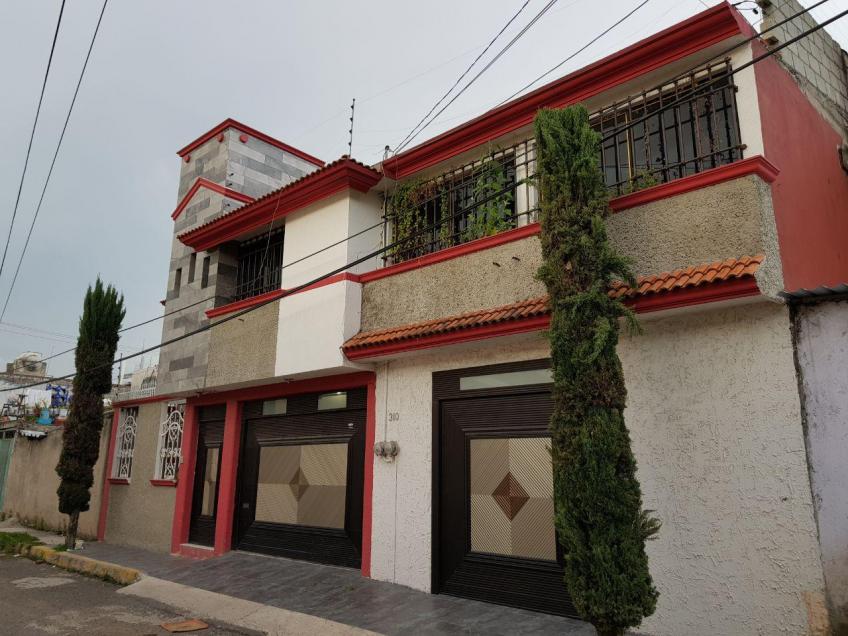 Casa en Venta, COL. REVOLUCIÓN MEXICANA  | Se encuentra ubicado en Norte, Puebla | Vendo y Rento