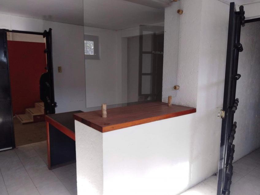 Bodega en Renta, Bodega Recta a Cholula | Se encuentra ubicado en Zavaleta, Puebla | 