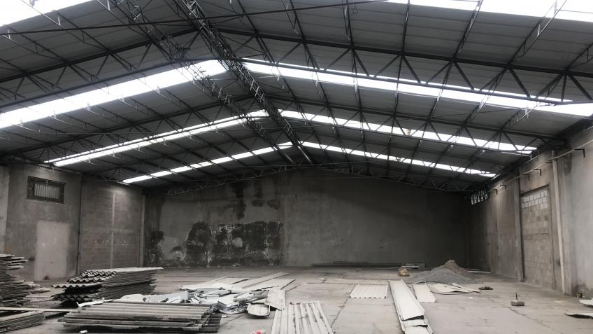 Bodega en Renta, 4 ORIENTE  A UNA CUADRA DEL PARQUE ECOLÓGICO + | Se encuentra ubicado en Resurgimiento, Puebla | Venta y renta en Puebla