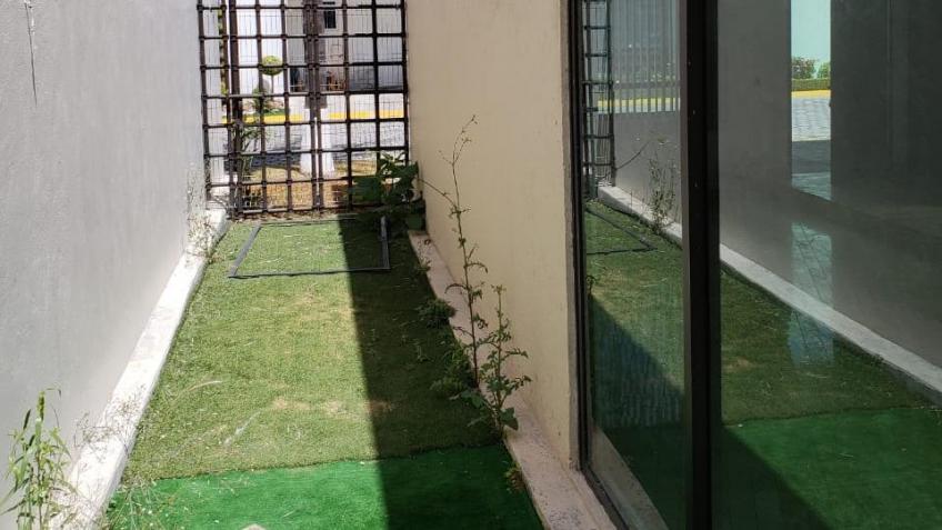Casa en Renta, FARCC.PONTEVEDRA | Se encuentra ubicado en Boulevard atlixco , Puebla | Vendo y Rento