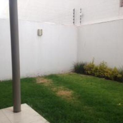 CASA EN RENTA, LA CARCAÑA # | Venta y renta en Puebla