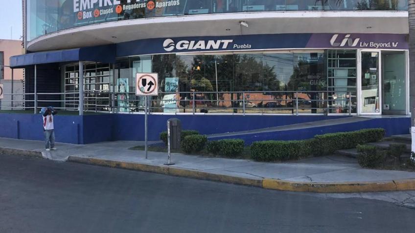 Local en Renta, PLAZA SAN JOSE + | Se encuentra ubicado en Boulevard atlixco , Puebla | 