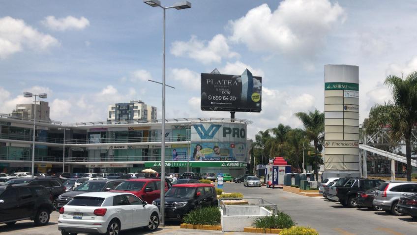 Local en Renta, PLAZA SAN JOSE + | Se encuentra ubicado en Boulevard atlixco , Puebla | 