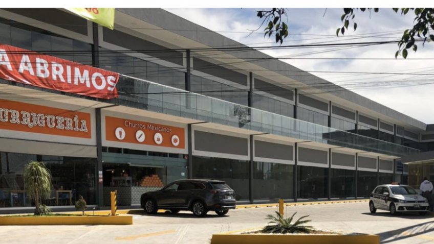 Local en Renta, PLAZA RINCON DE ZAVALETA + | Se encuentra ubicado en Calzada Zavaleta, Puebla  | 