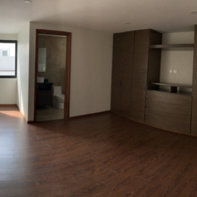 CLUSTER 888 LOMAS DE ANGELÓPOLIS ## | Venta y renta en Puebla