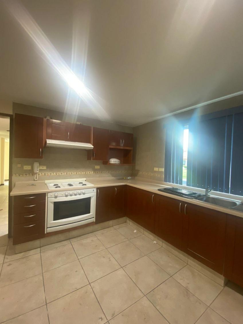 Casa en Venta, CASA EN RENTA, FRACC. ALTA VISTA # | Se encuentra ubicado en San Andres Cholula, Puebla | Vendo y Rento