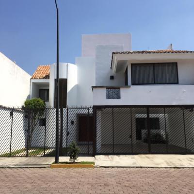 JARDINES DE ZAVALETA #