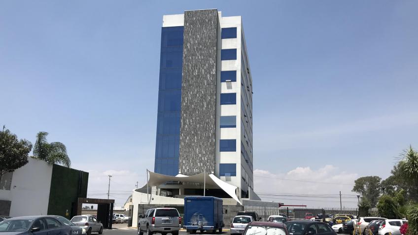 Oficina en Renta, OSA MENOR RESERVA TERRITORIAL + | Se encuentra ubicado en Ciudad Judicial, atrás de Edificio Titanium , Puebla | 