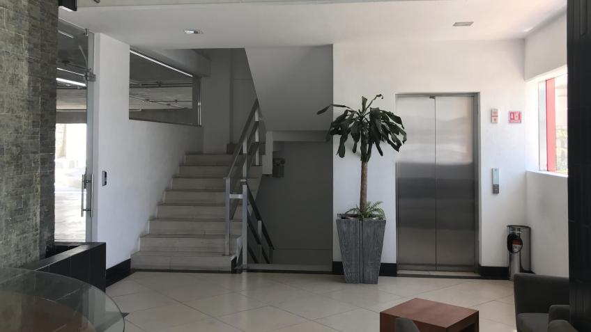 Oficina en Renta, OSA MENOR RESERVA TERRITORIAL + | Se encuentra ubicado en Ciudad Judicial, atrás de Edificio Titanium , Puebla | 