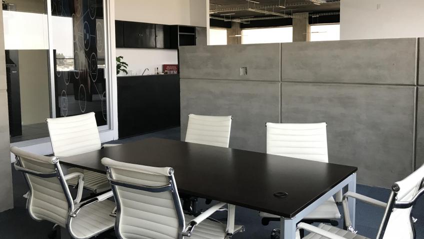 Oficina en Renta, OSA MENOR RESERVA TERRITORIAL + | Se encuentra ubicado en Ciudad Judicial, atrás de Edificio Titanium , Puebla | 