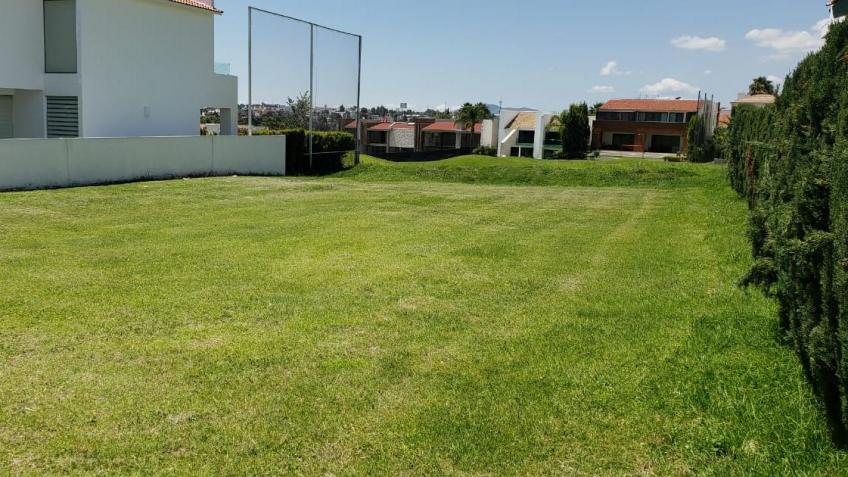 Terreno en Venta, FRACC. LA VISTA CONTRY CLUB ++ | Se encuentra ubicado en Angelopolis, Puebla | 